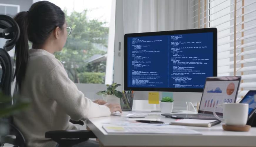 宁县企业数字化解决方案：机器学习赋能商业模式升级的核心路径